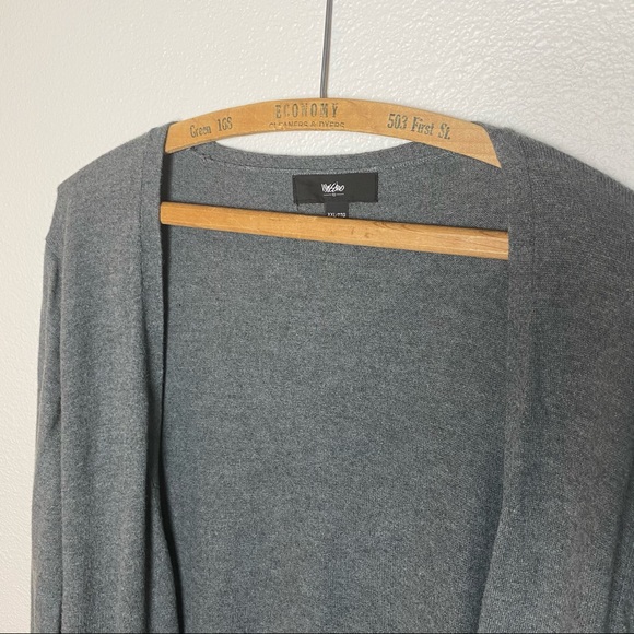 Mossimo gray plus size XXL 2X sweater cardigan - Picture 2 of 5